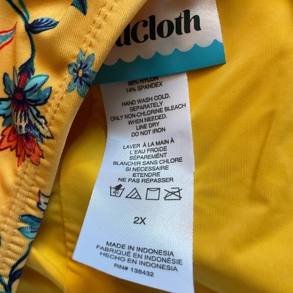 NEW Modcloth Santa Barbara Saturdays Bikini Top Yellow Floral Plus Size 2X NWOT - Picture 6 of 6